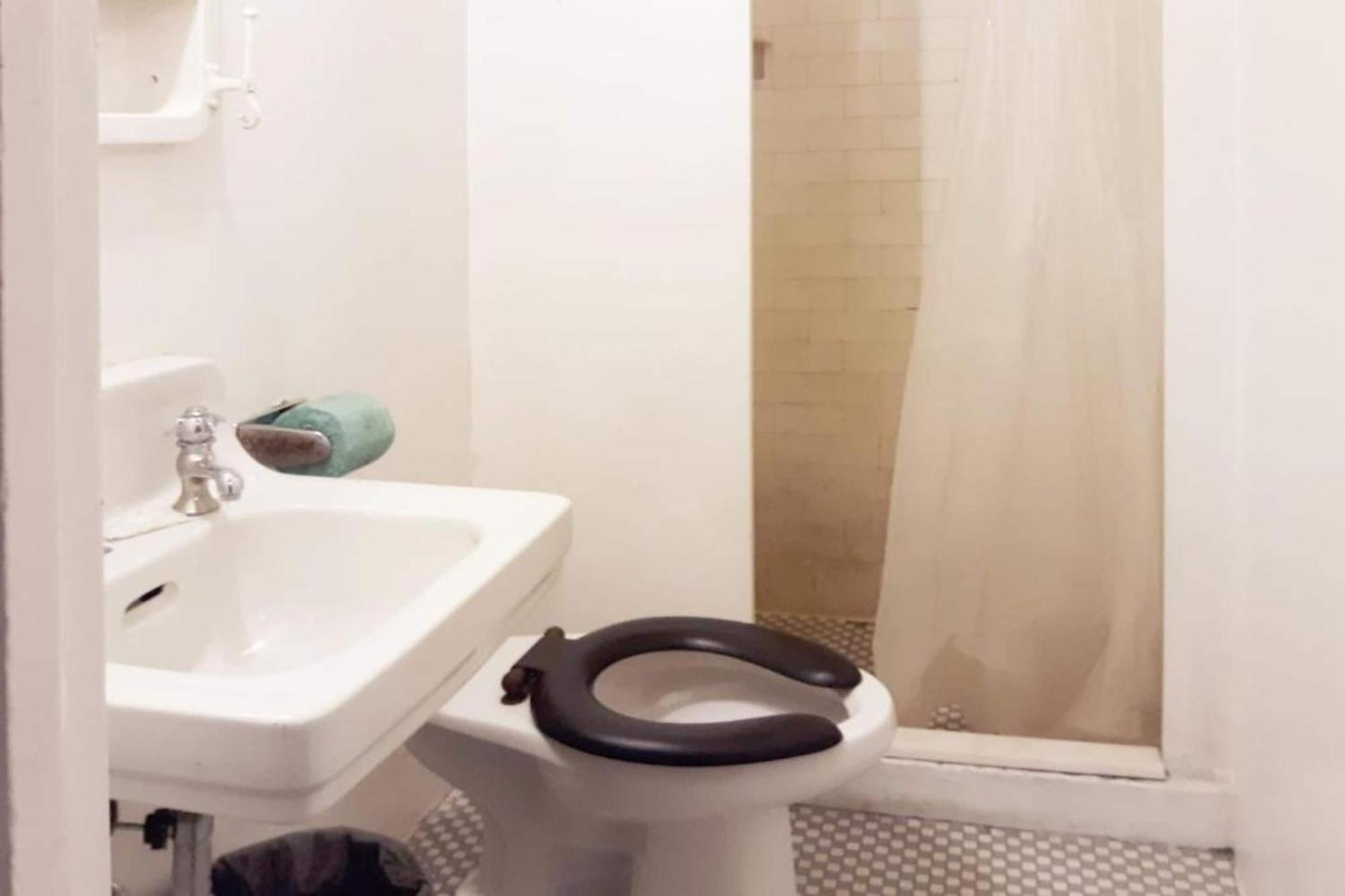 Oyo Hotel Bradford Main St Pa Екстериор снимка