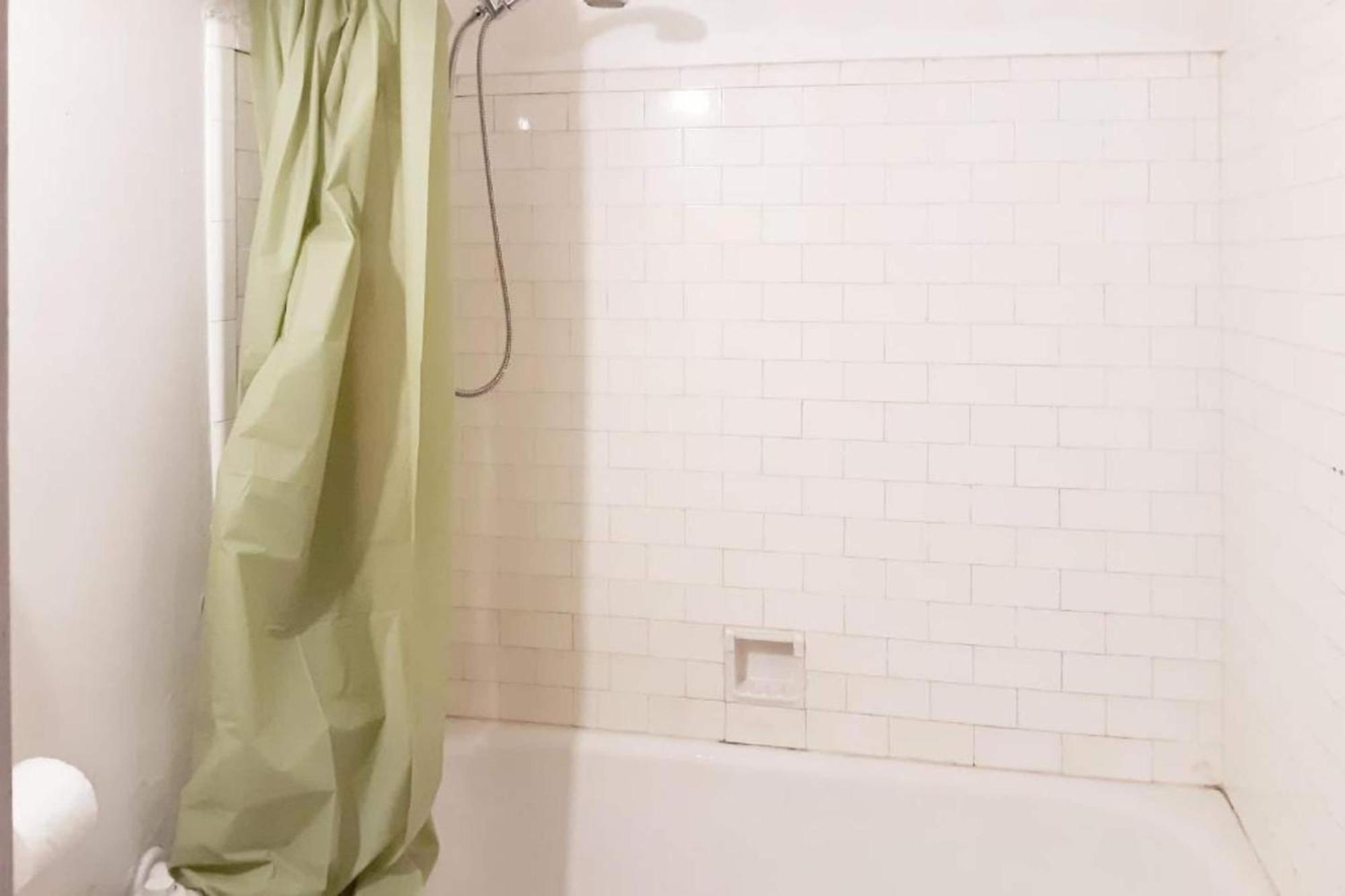 Oyo Hotel Bradford Main St Pa Екстериор снимка