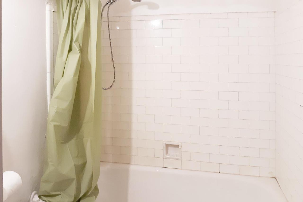 Oyo Hotel Bradford Main St Pa Екстериор снимка