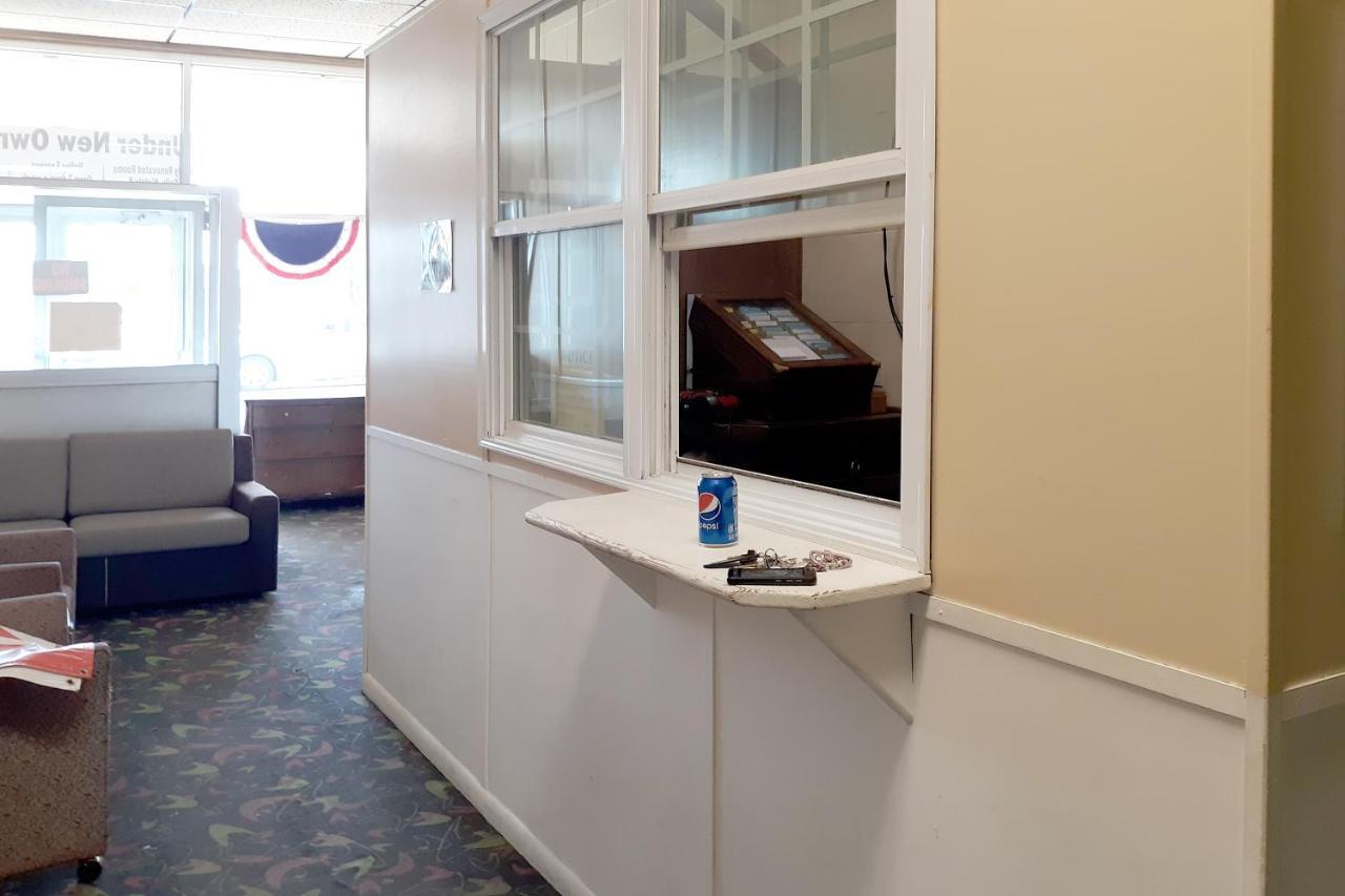 Oyo Hotel Bradford Main St Pa Екстериор снимка